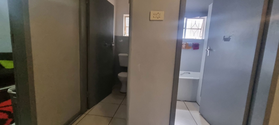 4 Bedroom Property for Sale in Beaconsfield Northern Cape